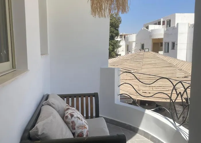 Modern Boho In Sheikh Appartamento